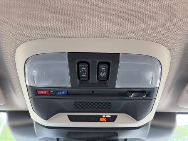 Certified 2024 Subaru Crosstrek 2.0i Premium AWD/4WD image 17