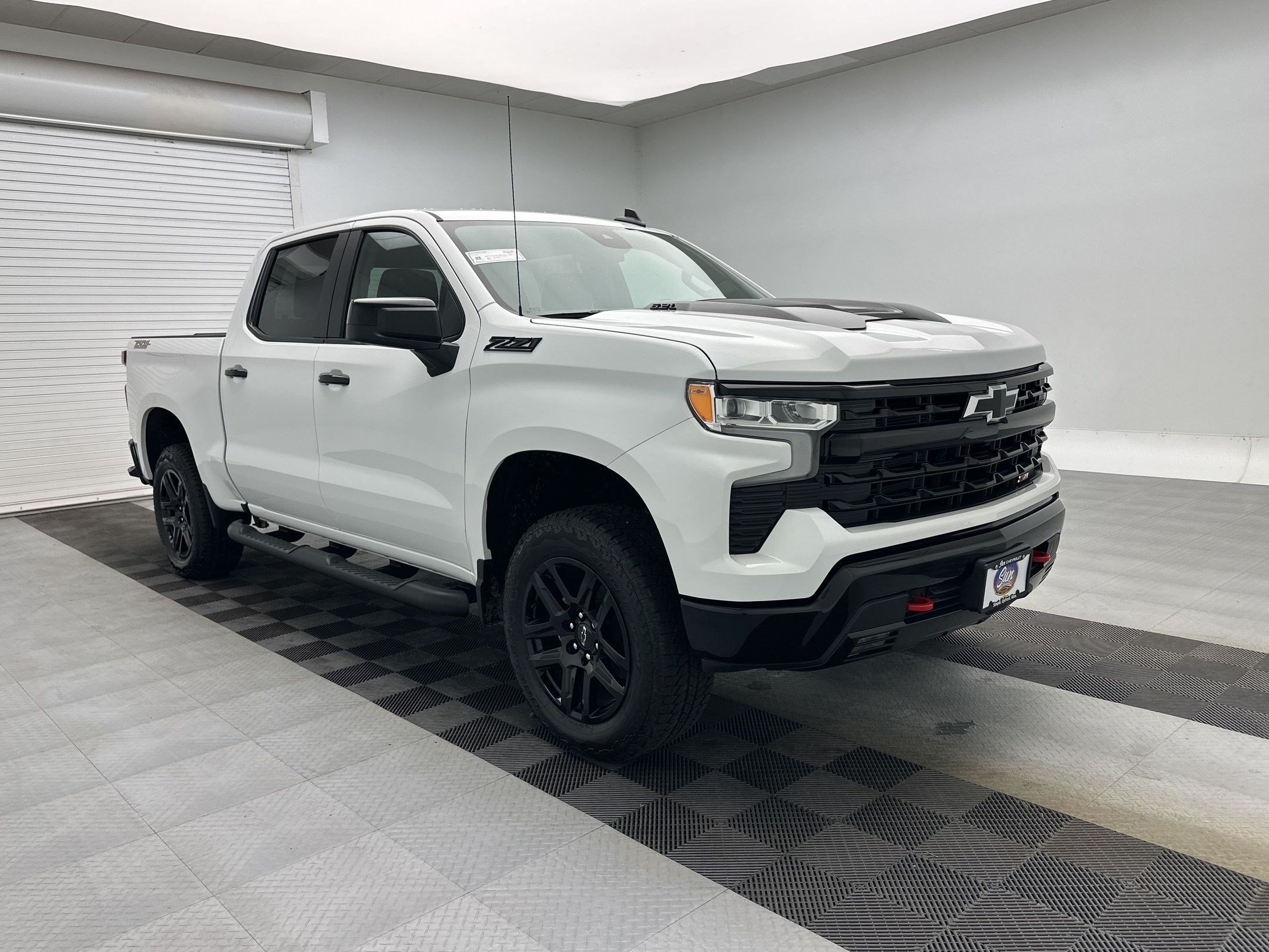New 2026 Chevrolet Silverado 1500 LT Trail Boss w/ LPO, Dark Essentials Package AWD/4WD image 7