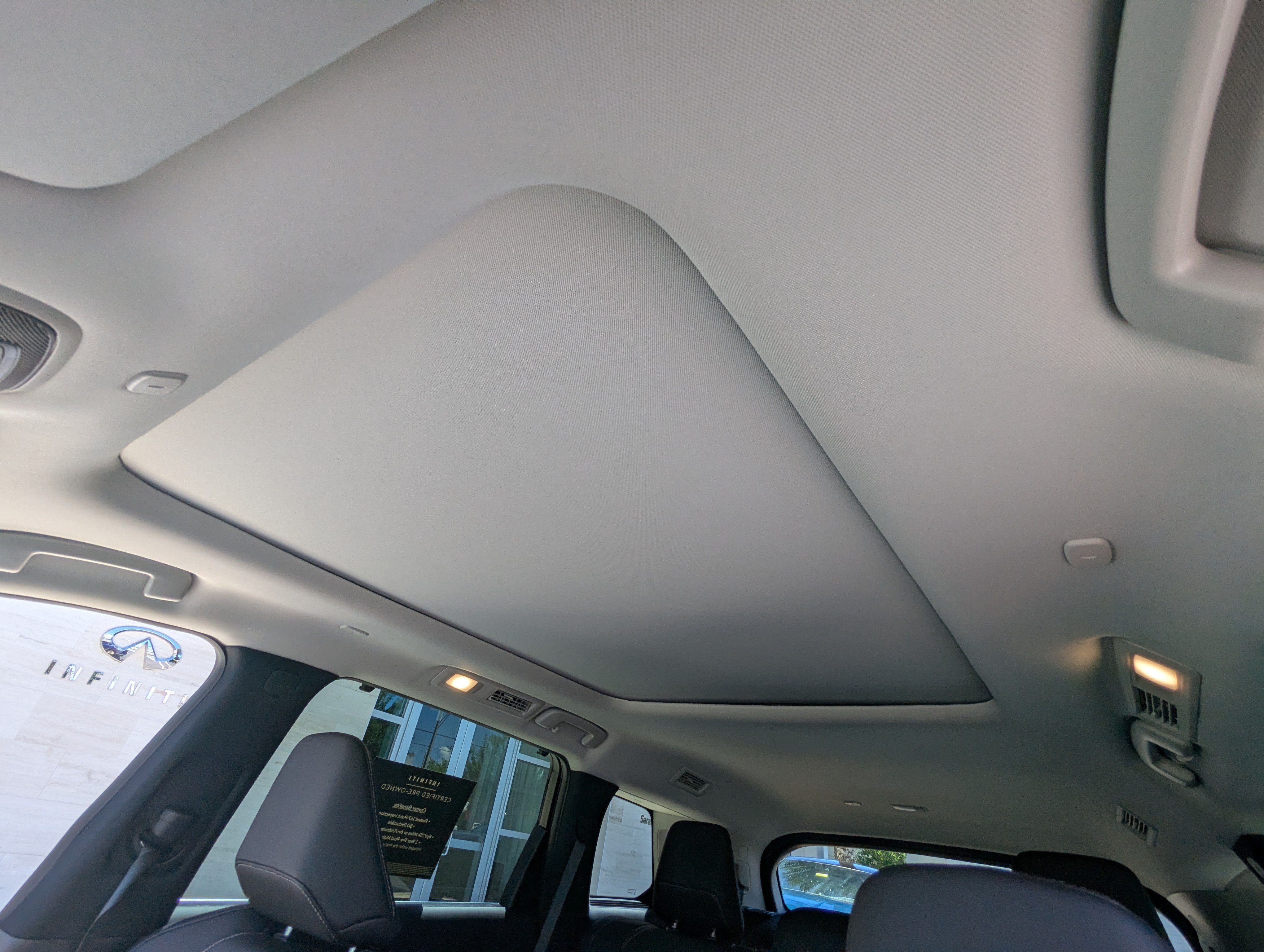Certified 2026 INFINITI QX60 Luxe w/ Cargo Package FWD image 23