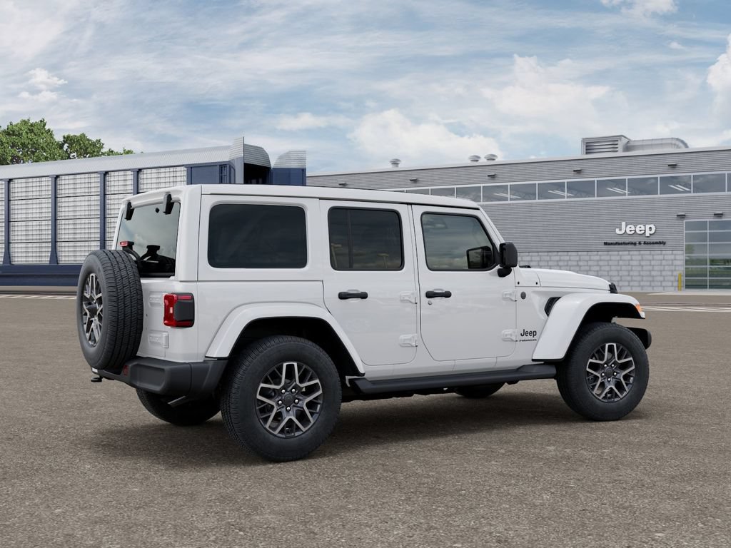 New 2026 Jeep Wrangler Unlimited Sahara AWD/4WD image 4