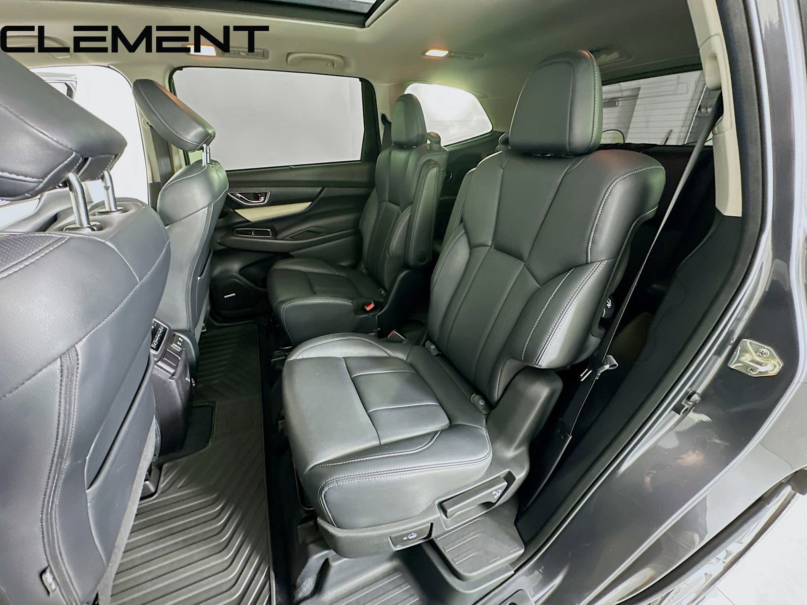 Used 2021 Subaru Ascent Limited w/ Technology Package AWD/4WD image 34