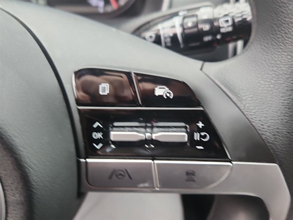 Used 2023 Hyundai Tucson SEL image 14