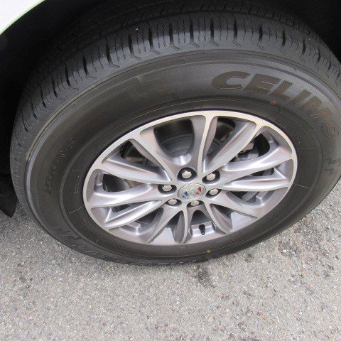 Certified 2024 Buick Enclave Premium image 6