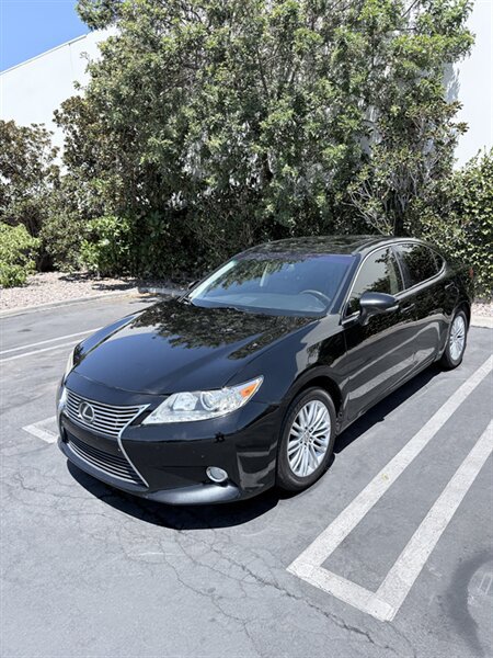 Used 2013 Lexus ES 350 w/ Premium Pkg FWD image 3