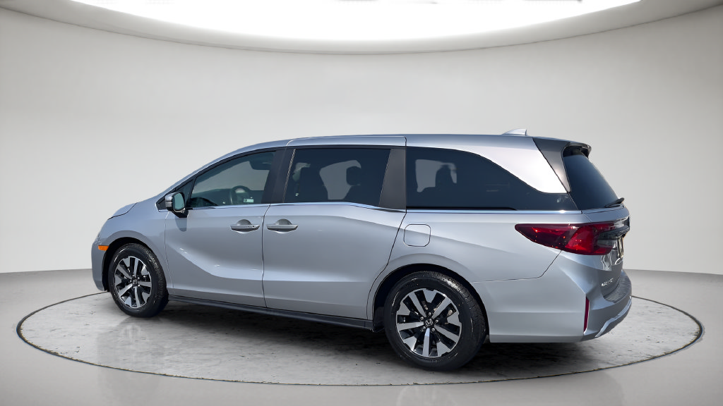 Used 2025 Honda Odyssey EX-L image 11