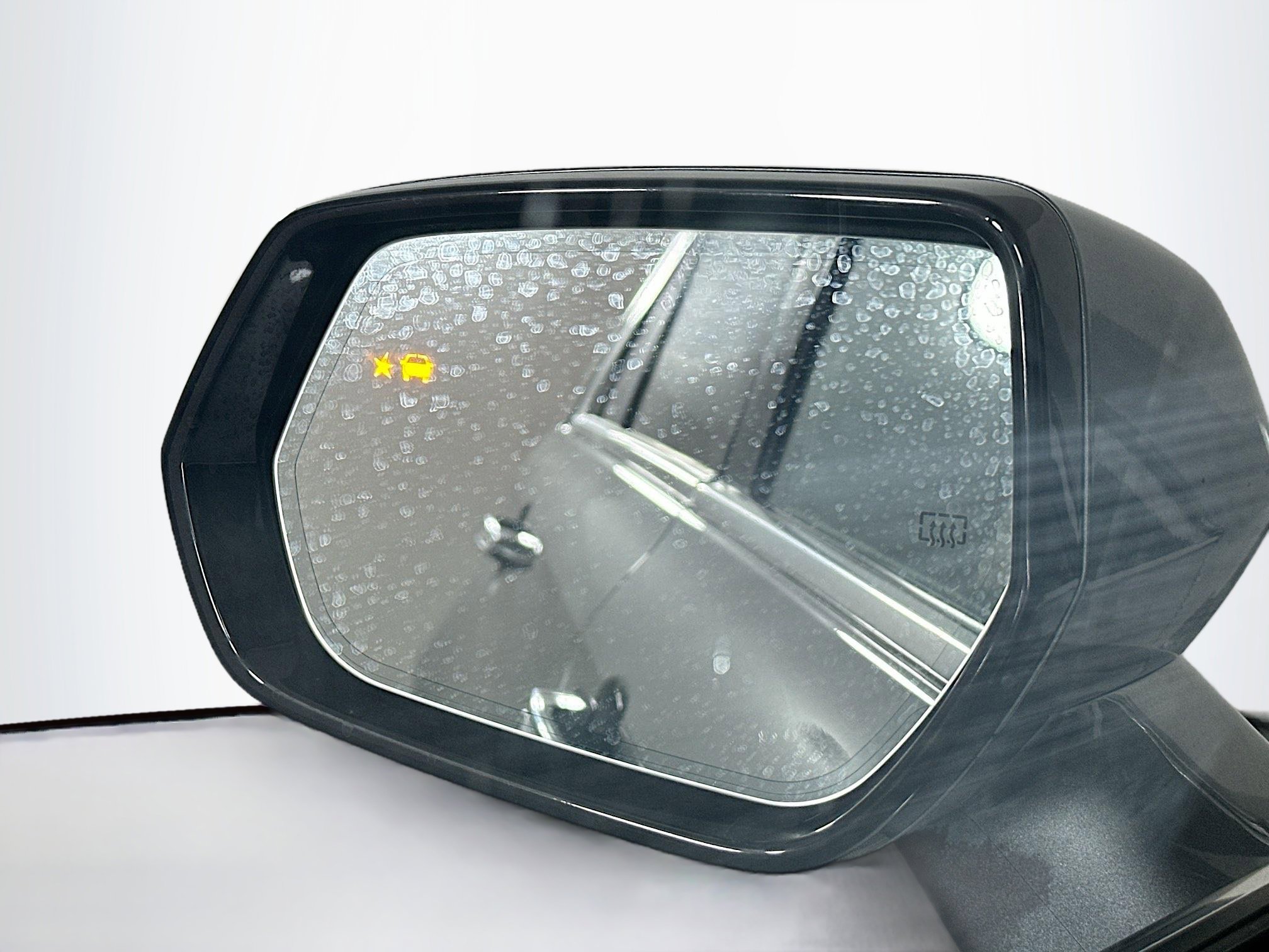 Used 2024 Cadillac XT4 Premium Luxury image 16