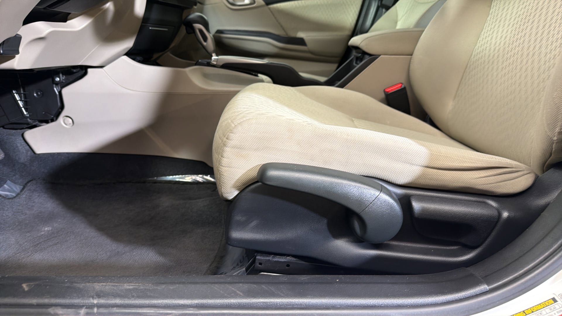 Used 2015 Honda Civic SE image 20