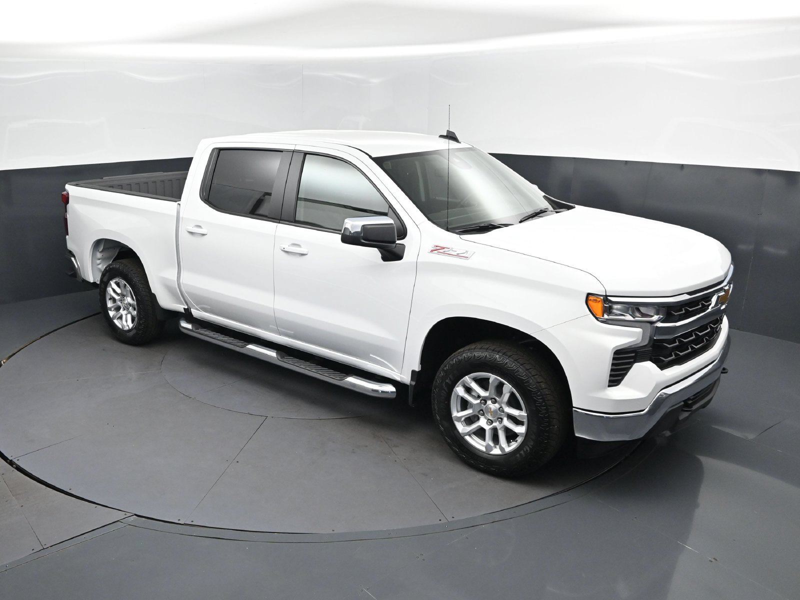 New 2026 Chevrolet Silverado 1500 LT w/ Z71 Off-Road Package AWD/4WD image 36