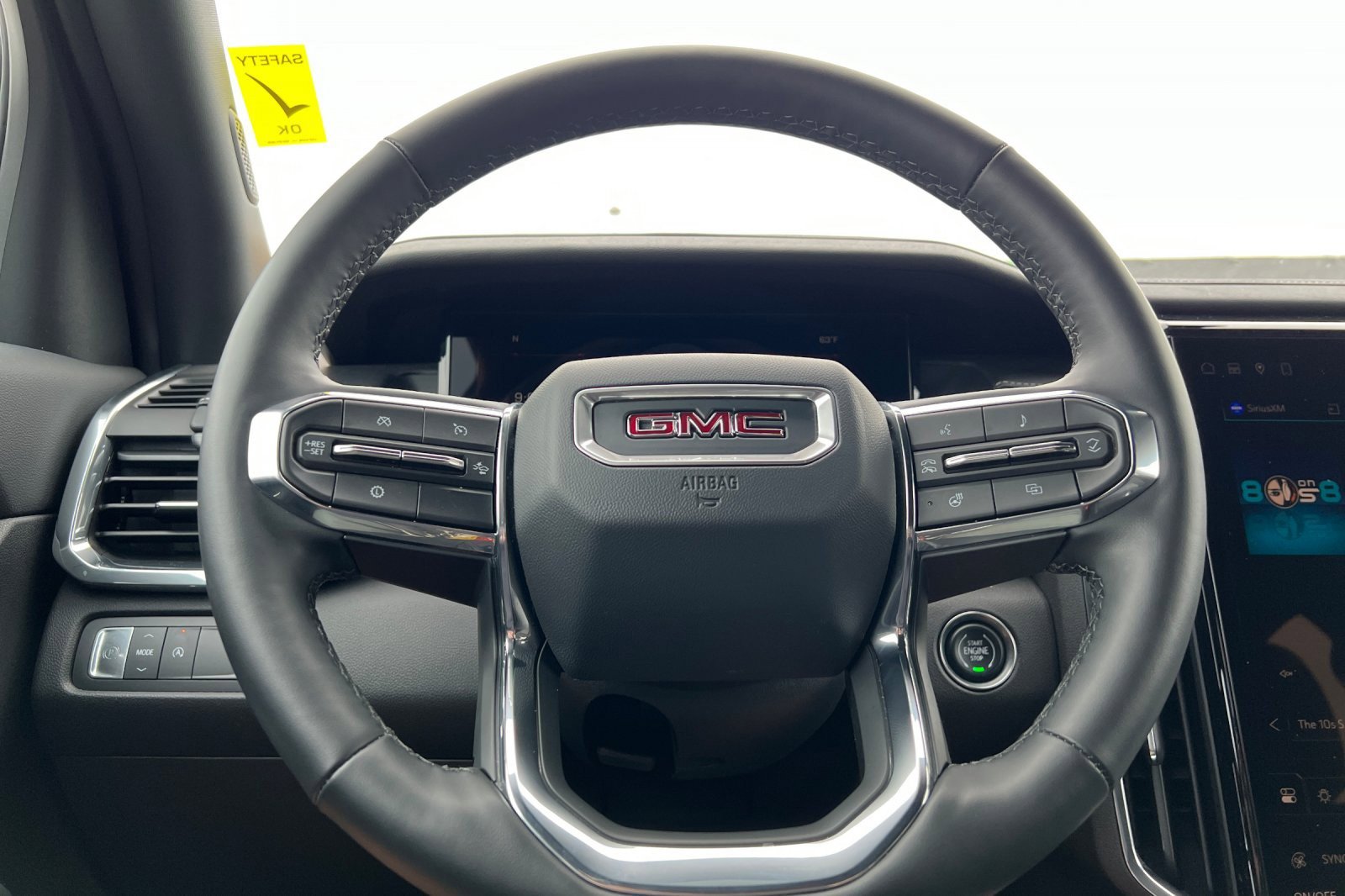 Used 2025 GMC Acadia Elevation image 22