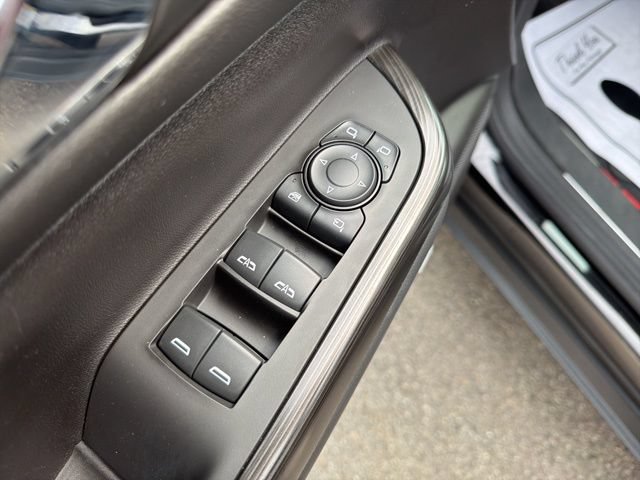 Used 2023 GMC Acadia SLT w/ Elevation Edition FWD image 26