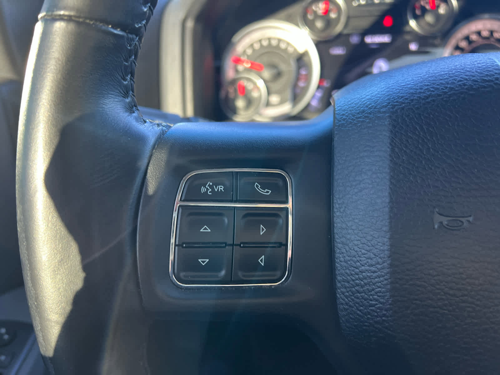 Used 2018 RAM 1500 Big Horn image 37