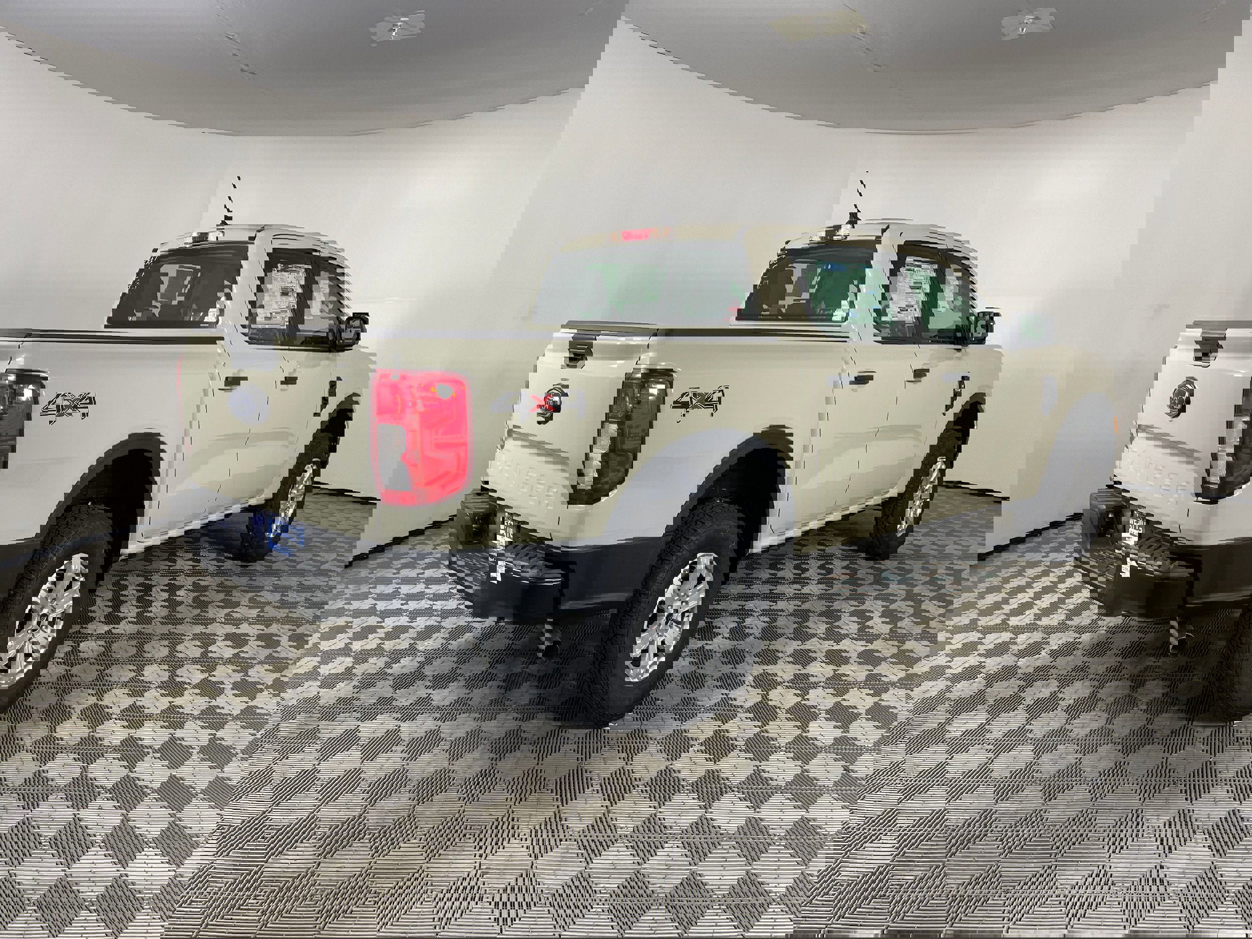 New 2025 Ford Ranger XL image 6