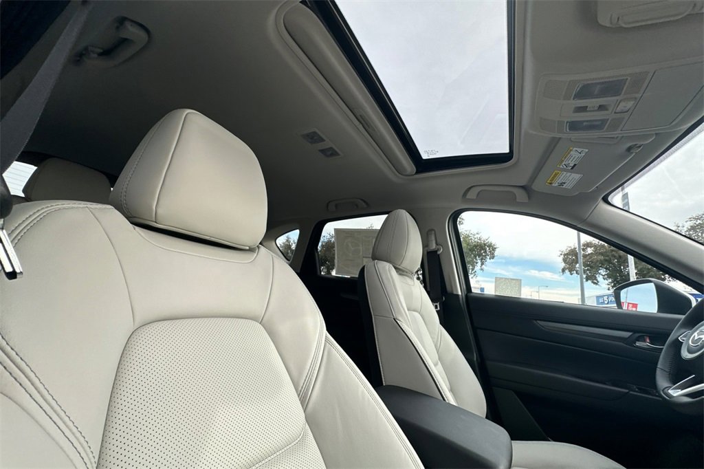 New 2025 MAZDA CX-5 AWD 2.5 S w/ Preferred Package image 18