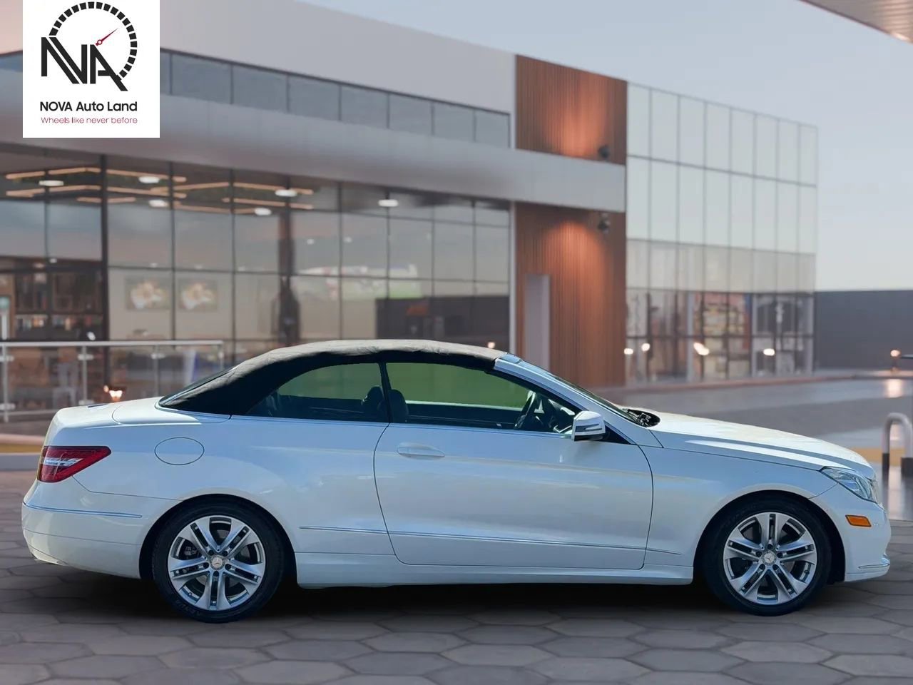 Used 2011 Mercedes-Benz E 350 Cabriolet image 11