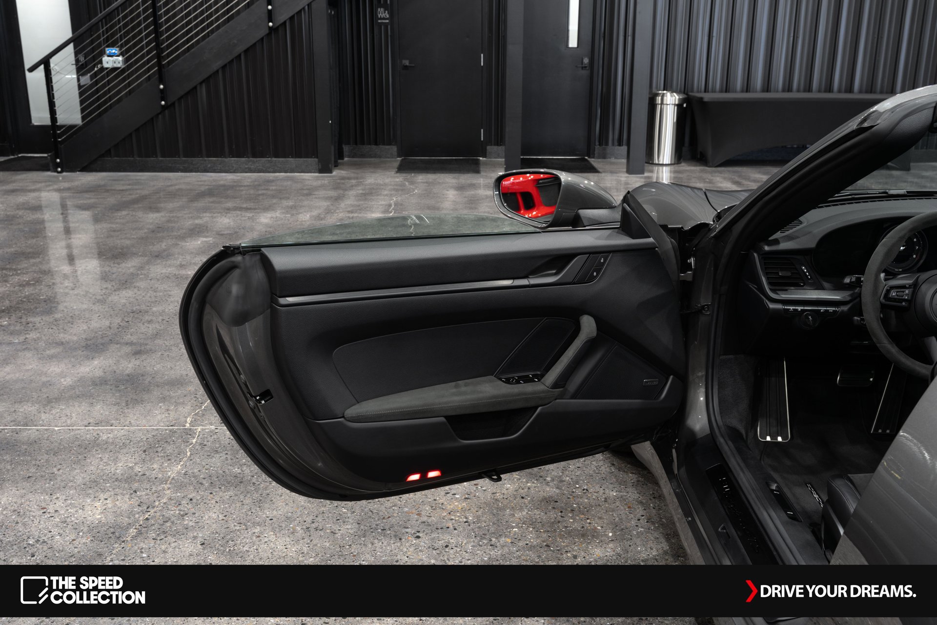 Used 2024 Porsche 911 Targa 4 GTS w/ Premium Package image 9