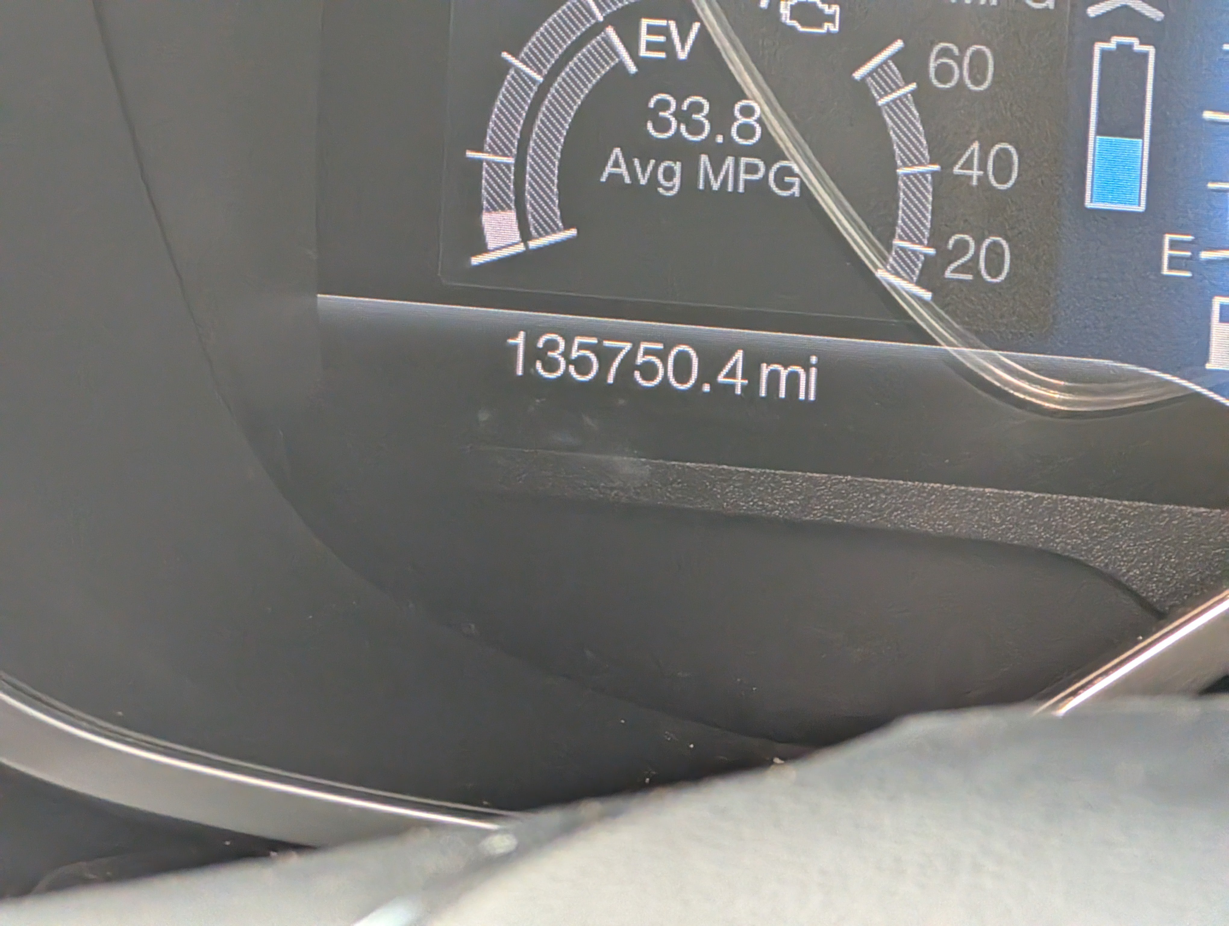 Used 2015 Ford C-MAX SE w/ Equipment Group 201A FWD image 17