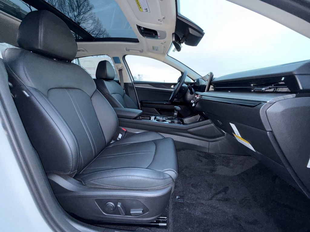New 2026 Kia K5 EX image 27
