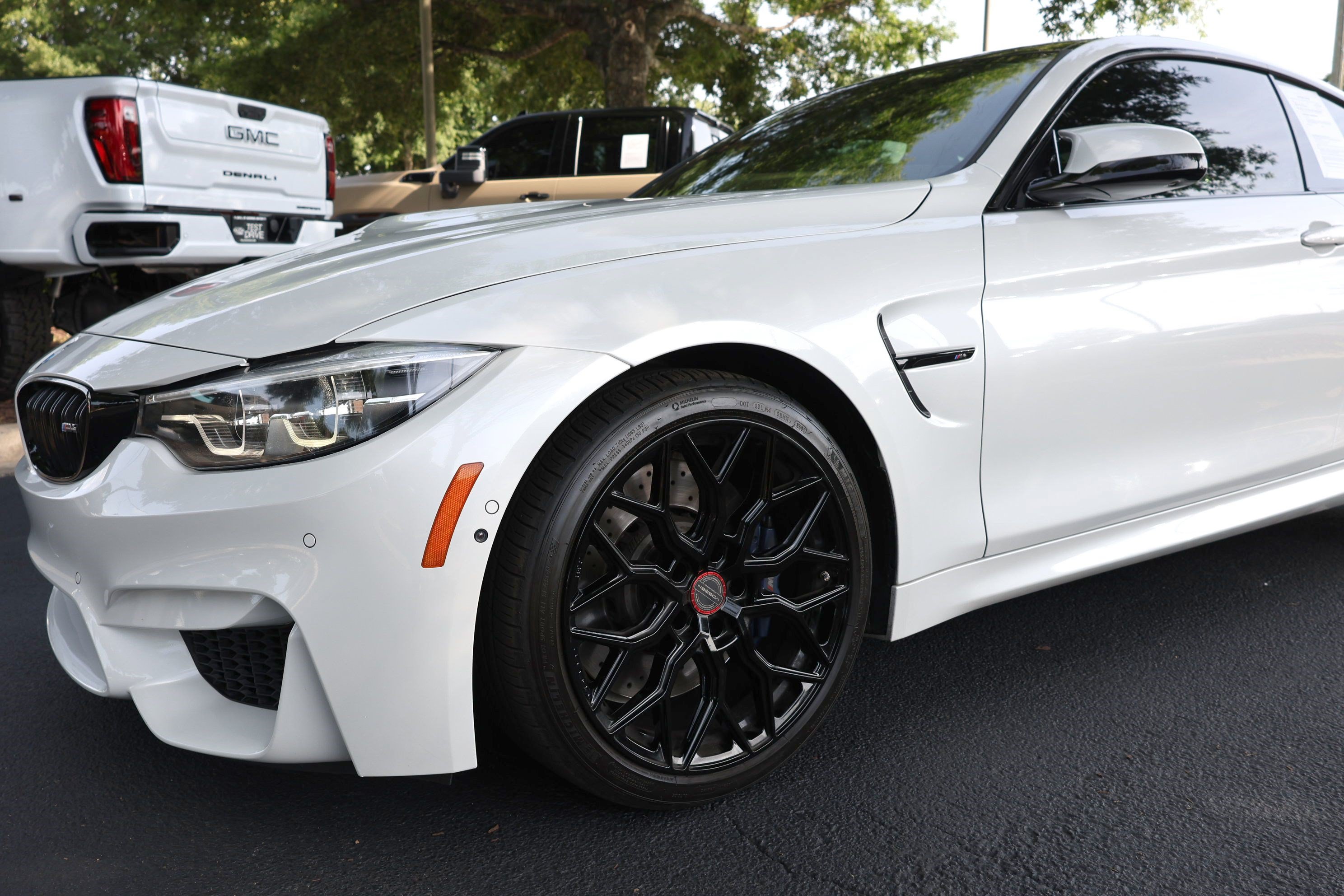Used 2020 BMW M4 Coupe w/ Competition Package RWD image 33