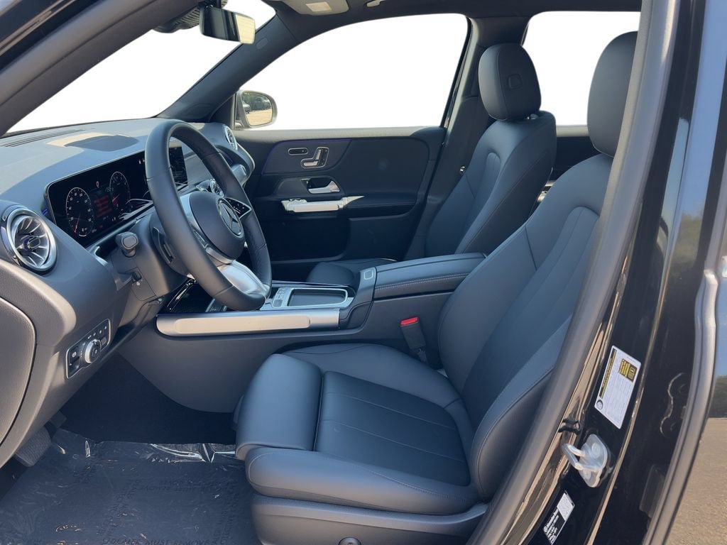 New 2026 Mercedes-Benz GLB 250 4MATIC image 6