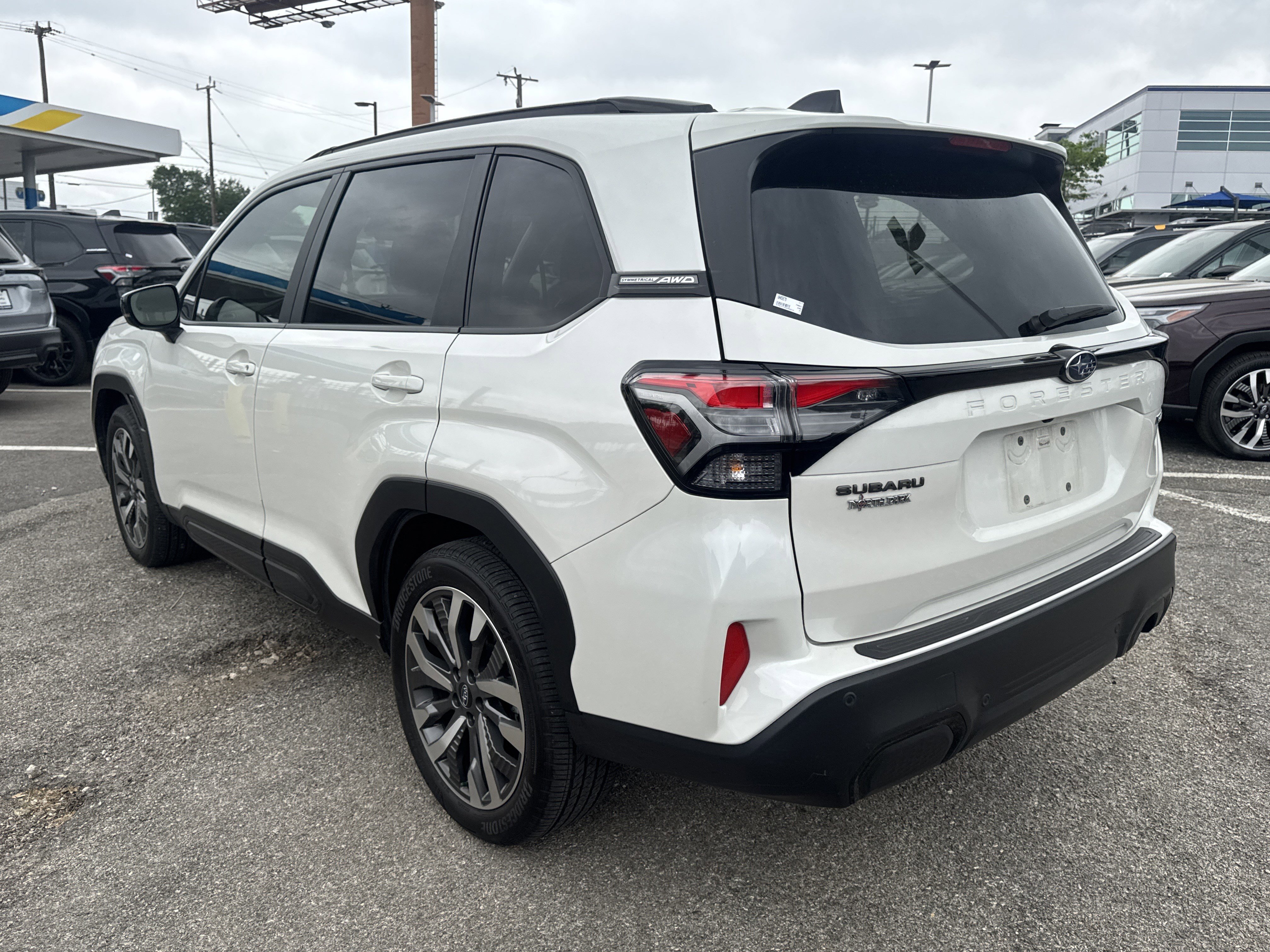 Certified 2025 Subaru Forester Touring AWD/4WD image 5