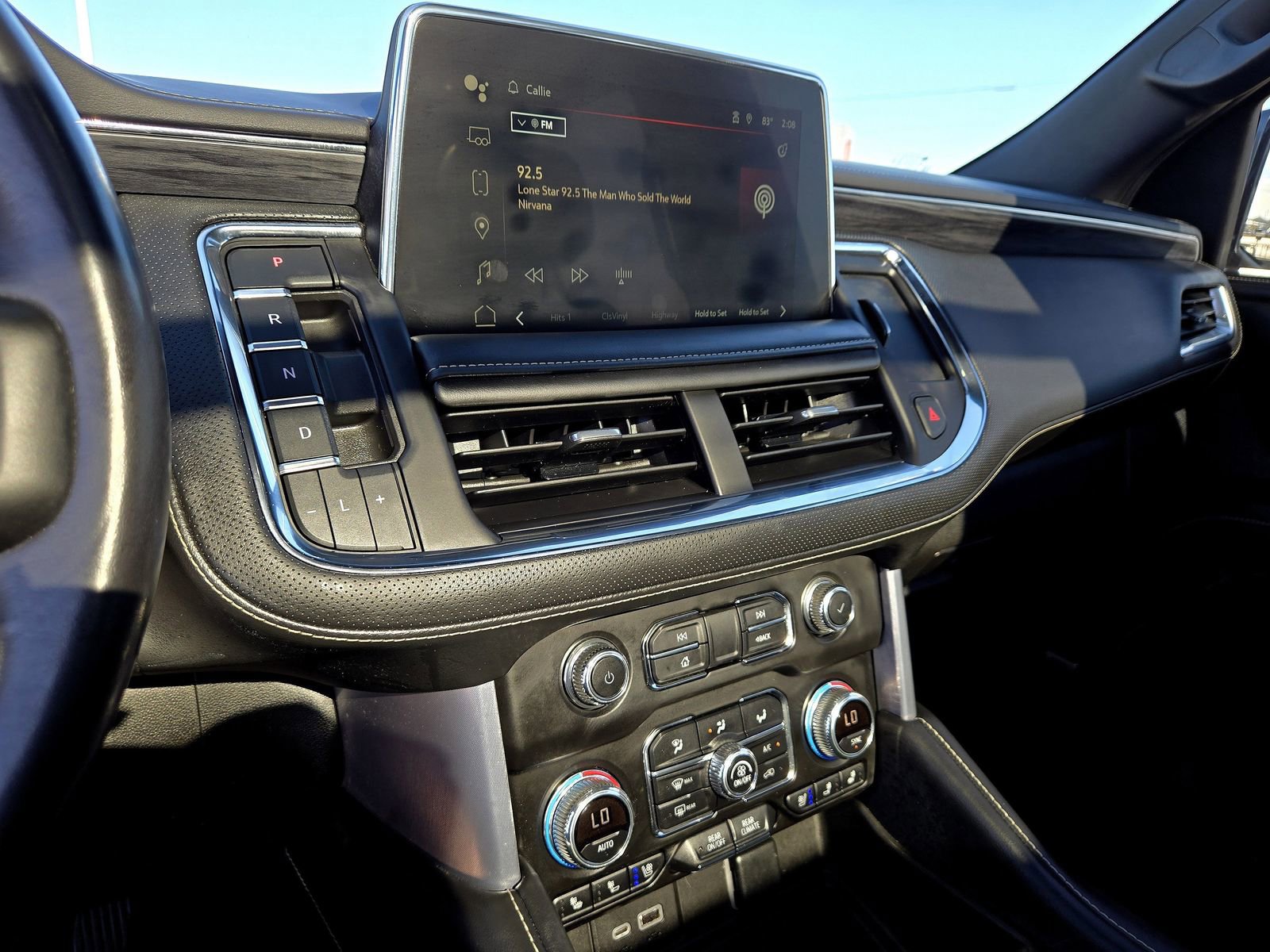 Used 2022 GMC Yukon SLT w/ SLT Luxury Package image 17