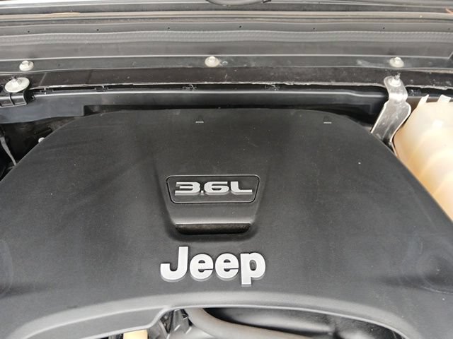 Used 2019 Jeep Wrangler Sport AWD/4WD image 33