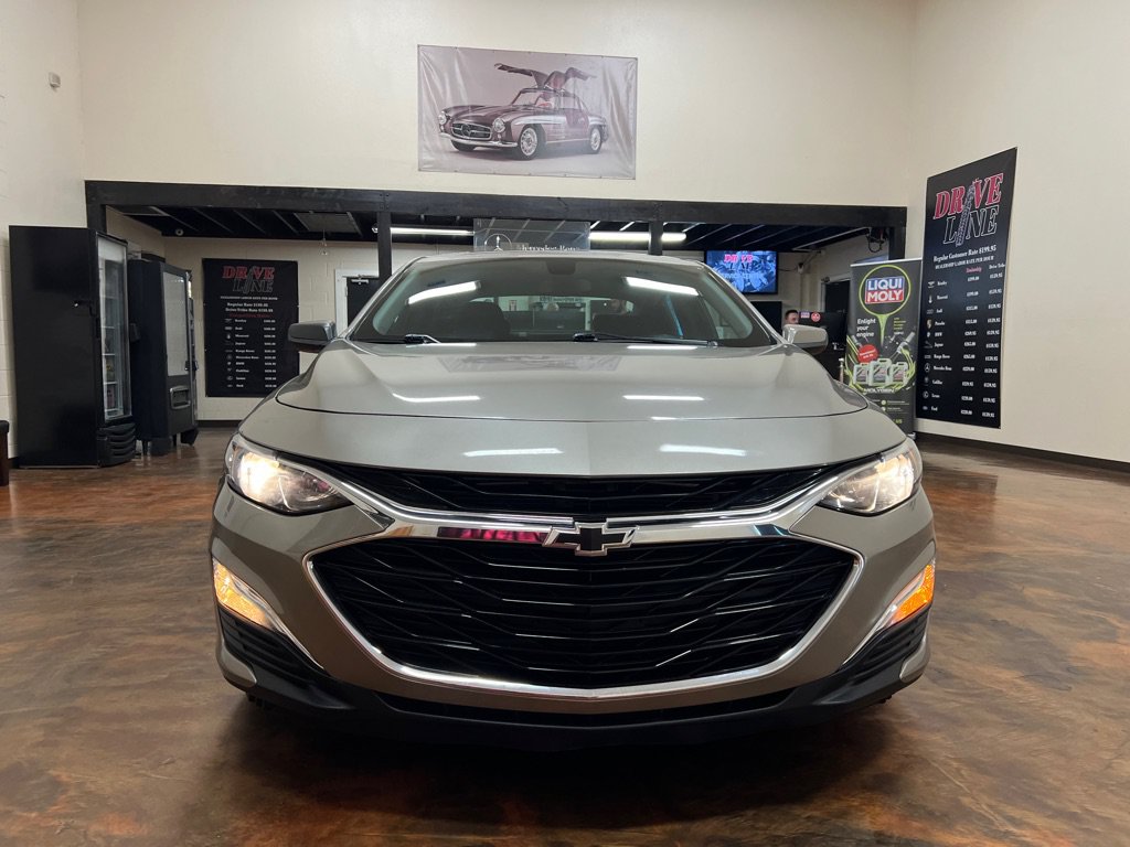 Used 2022 Chevrolet Malibu RS FWD image 4