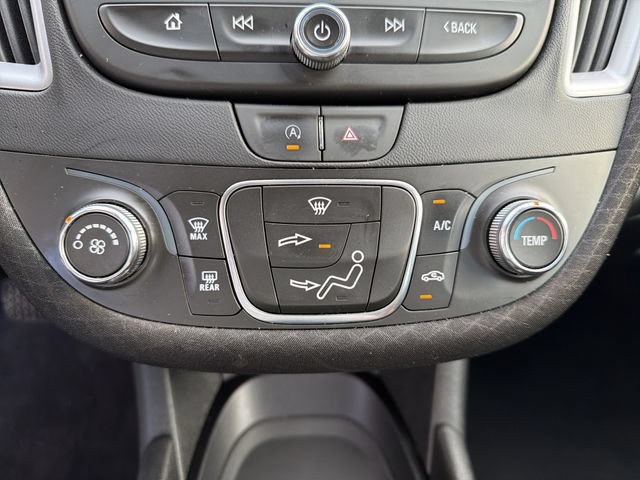 Used 2023 Chevrolet Malibu RS FWD image 20