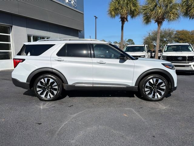 Used 2025 Ford Explorer Platinum w/ LUX Leather Package image 9