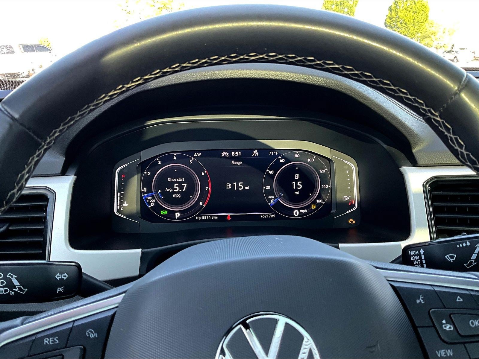 Used 2022 Volkswagen Atlas Cross Sport SE w/ Panoramic Sunroof Package AWD/4WD image 13