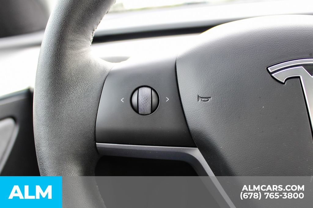 Used 2024 Tesla Model Y Performance image 27