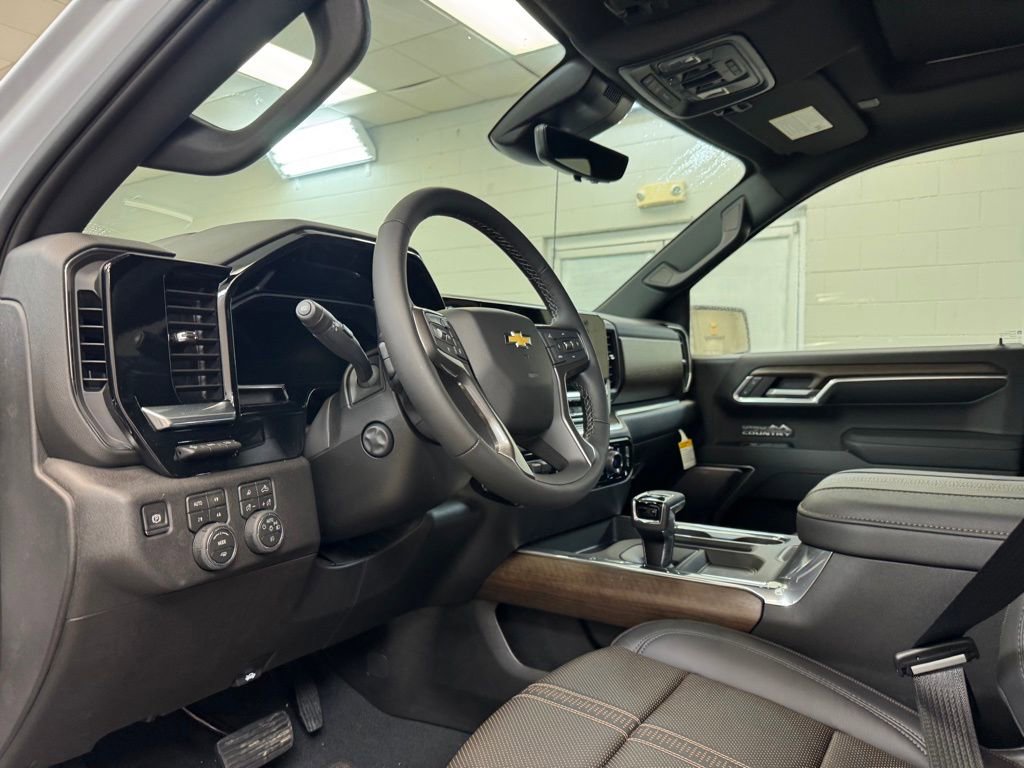 New 2026 Chevrolet Silverado 1500 High Country w/ Technology Package image 14