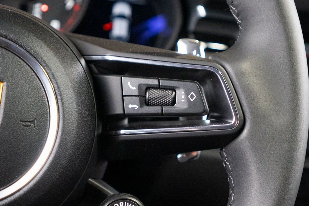 New 2026 Porsche Macan AWD/4WD image 33