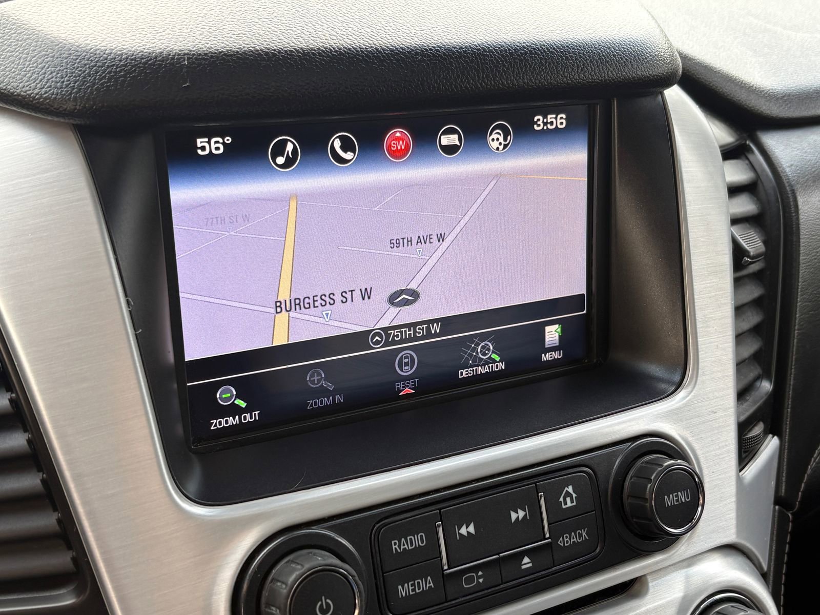 Used 2016 GMC Yukon XL SLT w/ Open Road Package AWD/4WD image 36
