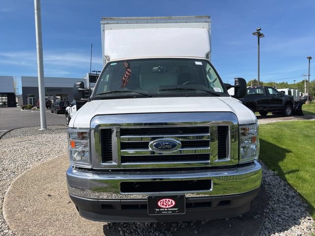 New 2025 Ford E-350 and Econoline 350 Super Duty w/ Power Equipment Group RWD image 3