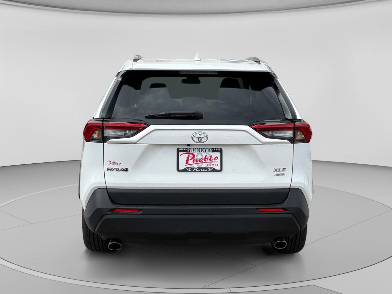 Used 2025 Toyota RAV4 XLE AWD/4WD image 4