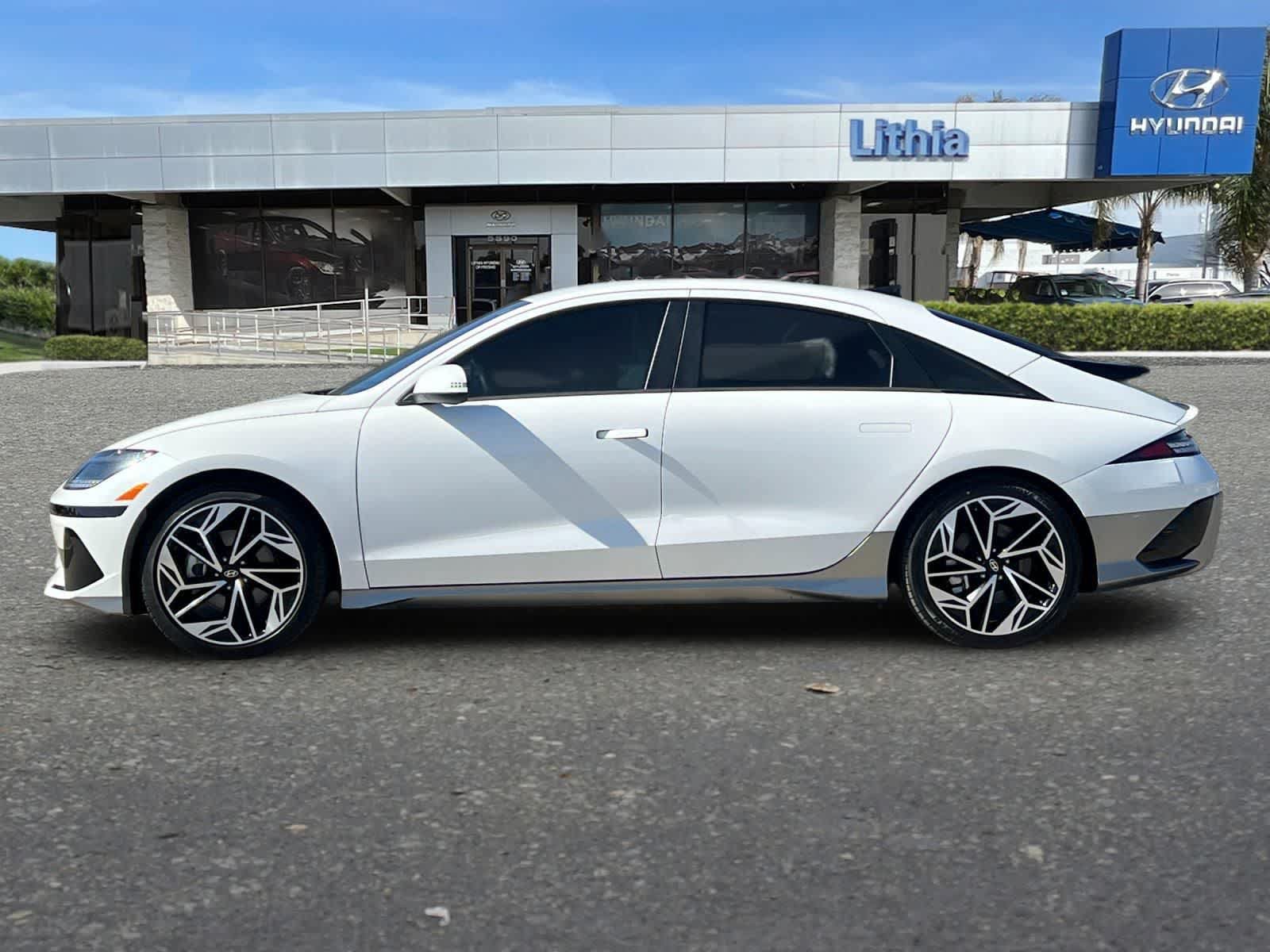 Used 2023 Hyundai Ioniq 6 SEL RWD image 6