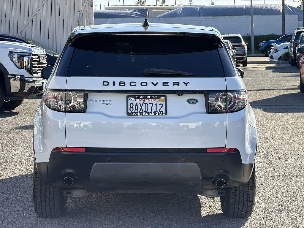Used 2017 Land Rover Discovery Sport HSE AWD/4WD image 6