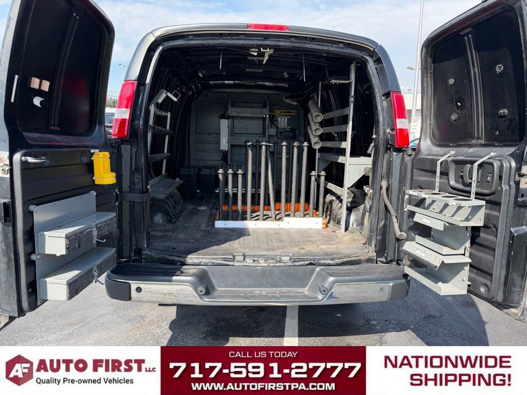 Used 2018 Chevrolet Express 2500 w/ Driver Convenience Package RWD image 11