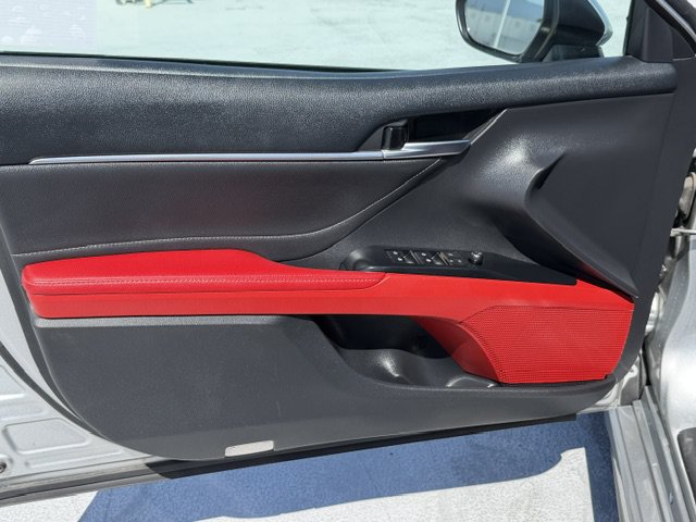 Used 2018 Toyota Camry XSE w/ Driver Assist Package FWD image 10
