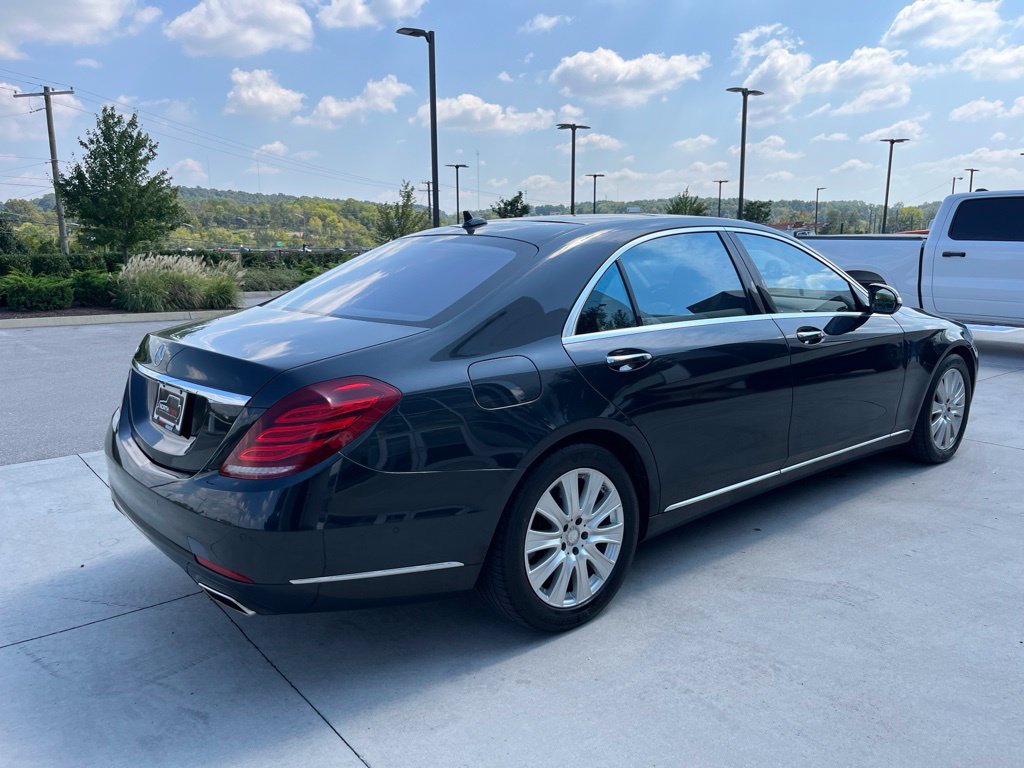 Used 2015 Mercedes-Benz S 550 Sedan image 22