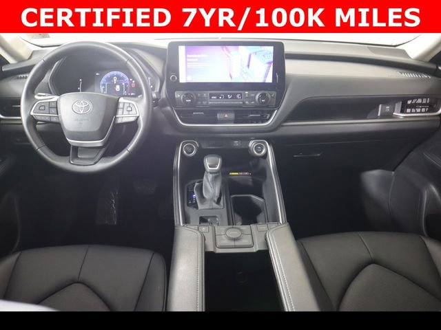 Used 2025 Toyota Grand Highlander XLE image 17