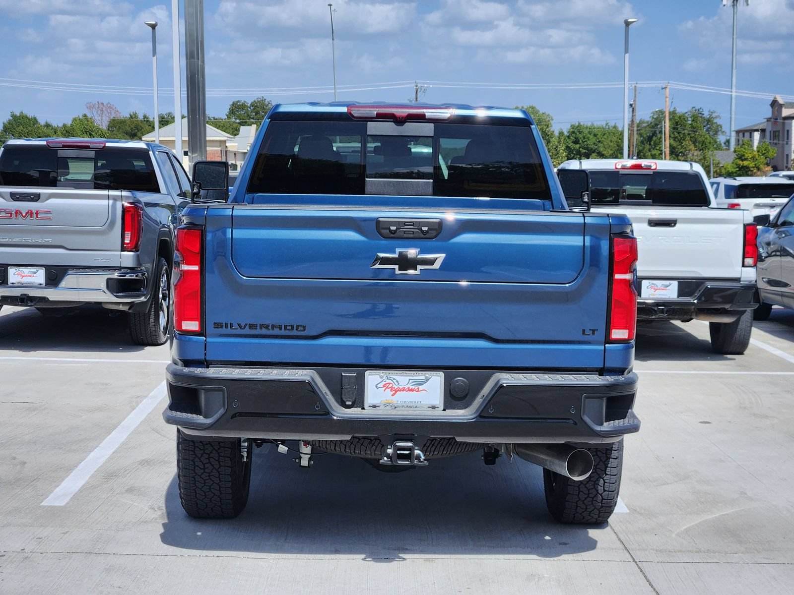 New 2026 Chevrolet Silverado 2500 LT w/ Trail Boss Package AWD/4WD image 8