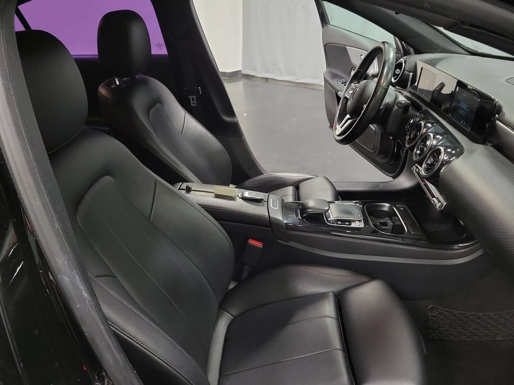 Used 2020 Mercedes-Benz A 220 image 22