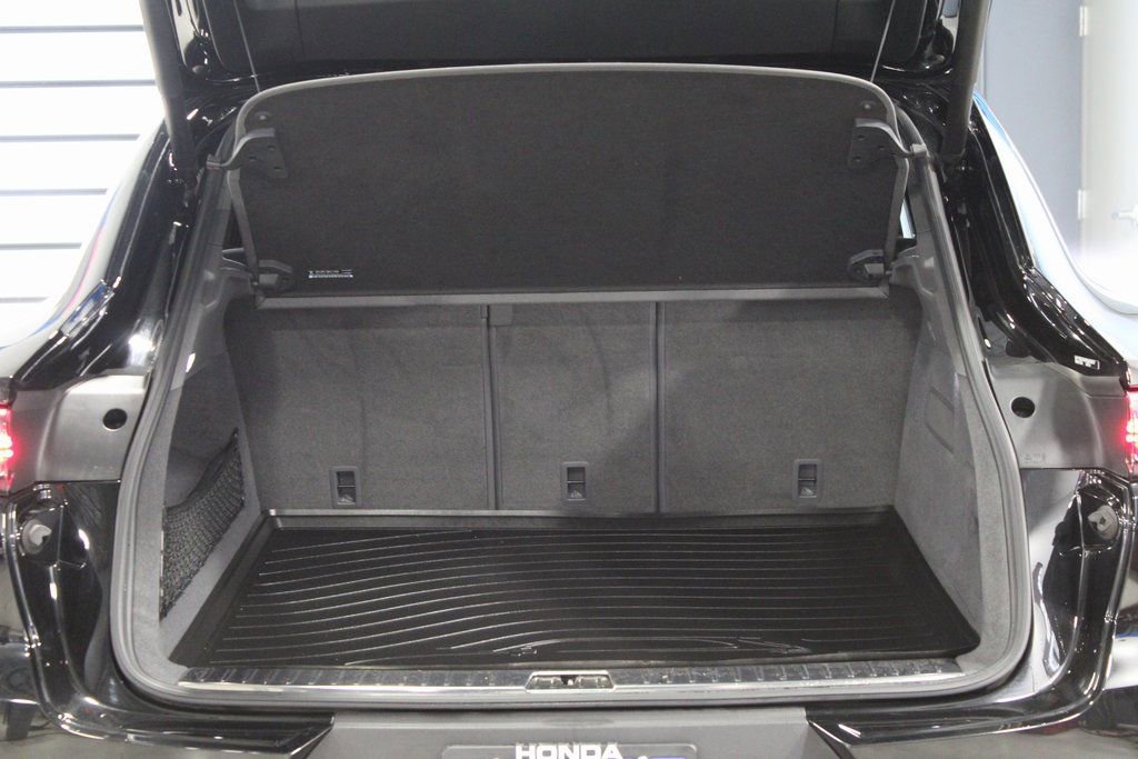 Used 2023 Porsche Cayenne S Platinum w/ Premium Package Plus image 50