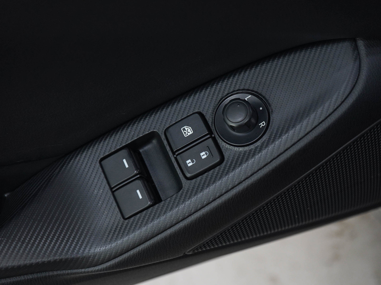 Used 2023 MAZDA MX-5 Miata Grand Touring RWD image 13