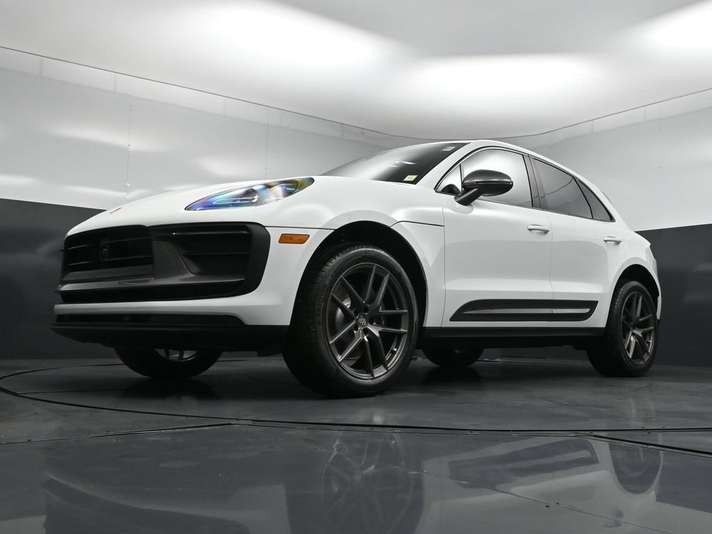 New 2026 Porsche Macan Turbo AWD/4WD image 20