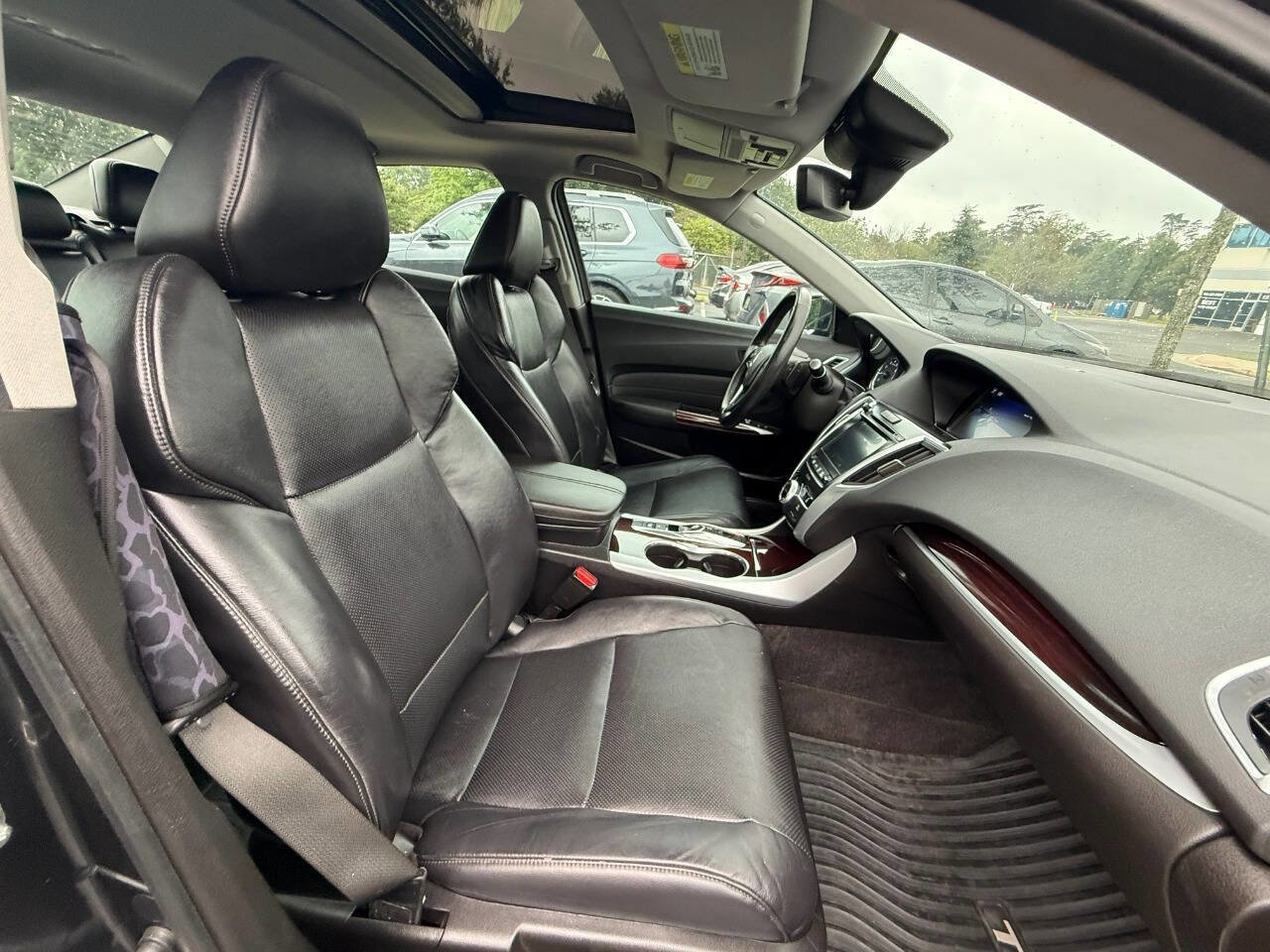 Used 2016 Acura TLX V6 w/ Technology Package image 29