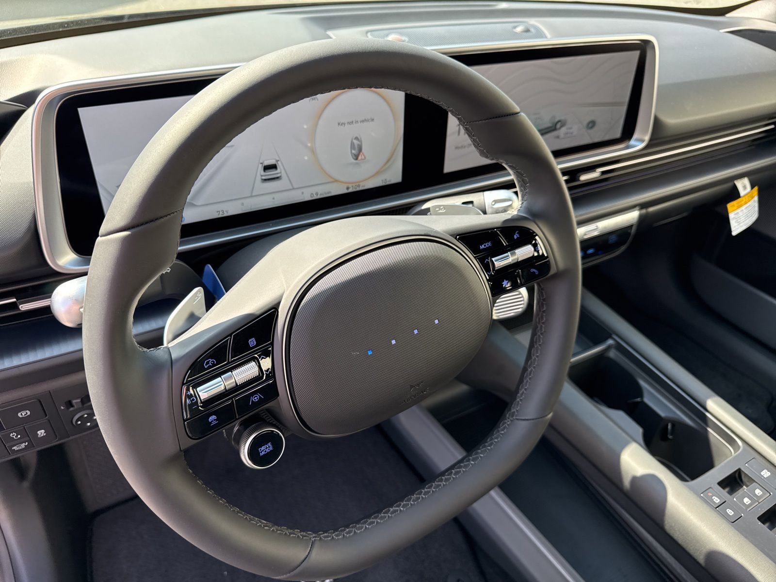 Used 2025 Hyundai Ioniq 6 SEL image 22