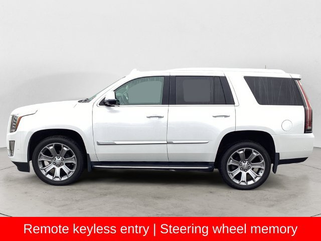 Used 2020 Cadillac Escalade Luxury AWD/4WD image 2